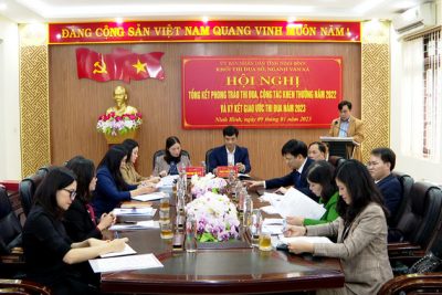 Khối thi đua các sở, ngành tham mưu và quản lý Nhà nước về văn hóa, xã hội tổng kết công tác thi đua, khen thưởng năm 2022 và ký kết giao ước thi đua năm 2023